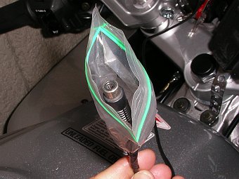 @t}-4