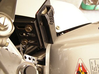 @t}-6